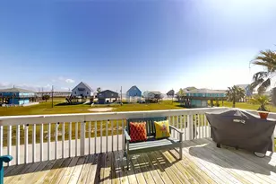 13227 Jolly Roger Dr, Freeport, TX 77541 - Photo 4