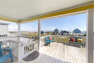 13227 Jolly Roger Dr, Freeport, TX 77541 - Photo 8