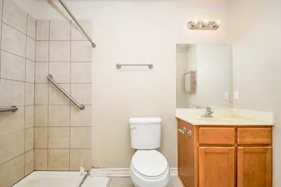 894 N Victory Drive, Houston, TX 77088 - Photo 16