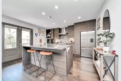 1410 Hyde Park Boulevard #203, Houston, TX 77006 - Photo 16