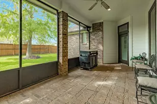 52 English Oak Ct, Lake Jackson, TX 77566 - Photo 34