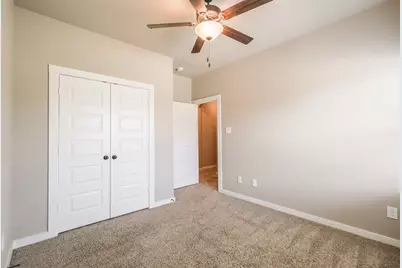 121 Wickersham #A, Conroe, TX 77304 - Photo 28