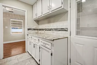 1606 Afton Street, Houston, TX 77055 - Photo 8