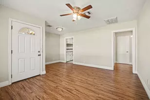 1606 Afton St, Houston, TX 77055 - Photo 4