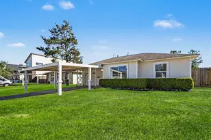 1606 Afton St, Houston, TX 77055 - Photo 2