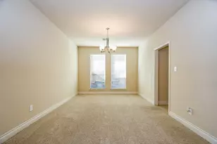 13513 S Canyon Gale Ln, Pearland, TX 77584 - Photo 8