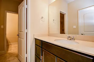 13513 S Canyon Gale Ln, Pearland, TX 77584 - Photo 38