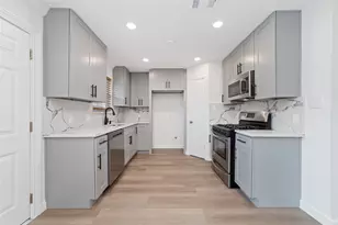 2500 Parkway Ave, Rosenberg, TX 77471 - Photo 8