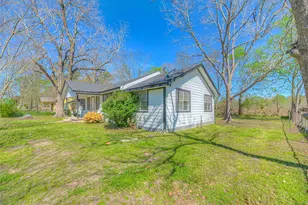 615 E 1st St, Groveton, TX 75845 - Photo 4