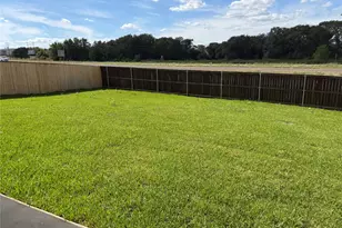 1004 Legrand St, Brenham, TX 77833 - Photo 8