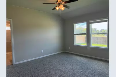 1004 Legrand Street, Brenham, TX 77833 - Photo 6
