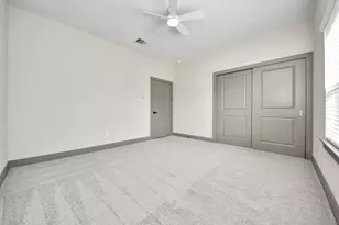 9916 Dipping Woods St, Houston, TX 77076 - Photo 42