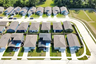 9916 Dipping Woods St, Houston, TX 77076 - Photo 18