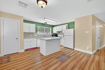 15859 E Park Court, Houston, TX 77082 - Photo 6