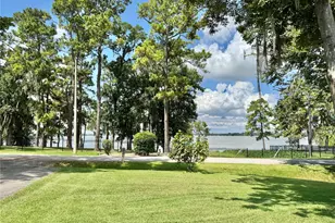 24434 Sunny Glen Dr, Houston, TX 77336 - Photo 2