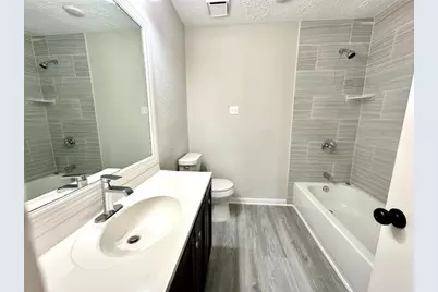 1914 Feather Ridge Dr, Missouri City, TX 77489 - Photo 6