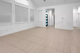 9407 Lantern Lgt Dr, Missouri City, TX 77459 - Photo 10