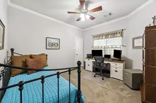 2630 Shady Acres Landing, Houston, TX 77008 - Photo 18