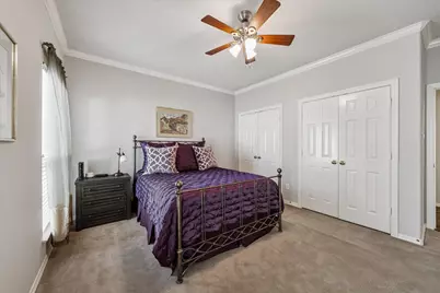 2630 Shady Acres Landing, Houston, TX 77008 - Photo 16