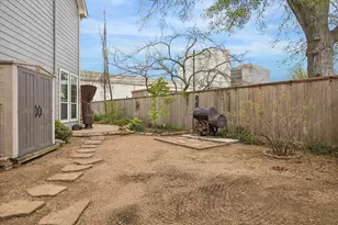 2630 Shady Acres Landing, Houston, TX 77008 - Photo 26