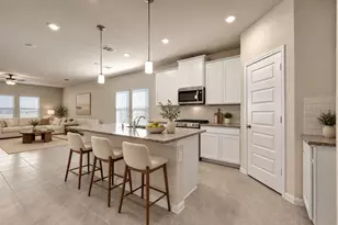 2223 Cherryvale Dr, Tomball, TX 77375 - Photo 4