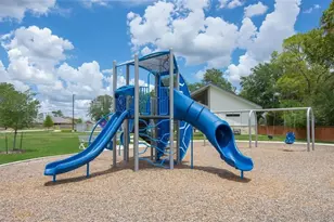 2223 Cherryvale Dr, Tomball, TX 77375 - Photo 28
