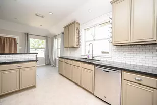12138 Havenmist Dr, Tomball, TX 77375 - Photo 10