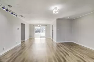709 Gale St, Seabrook, TX 77586 - Photo 10