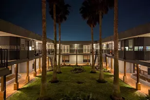 709 Gale St, Seabrook, TX 77586 - Photo 8