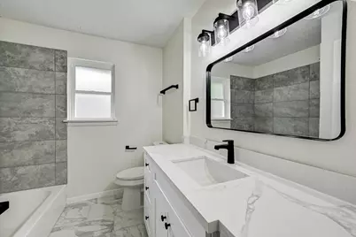 6027 Ledbetter Street, Houston, TX 77087 - Photo 12