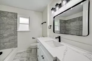 6027 Ledbetter St, Houston, TX 77087 - Photo 12