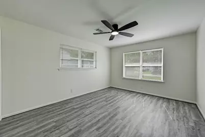 6027 Ledbetter Street, Houston, TX 77087 - Photo 14