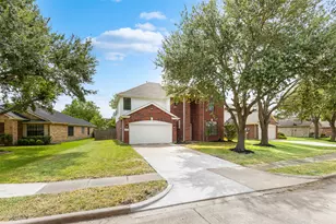 2522 Willow Springs Ln, Sugar Land, TX 77479 - Photo 1