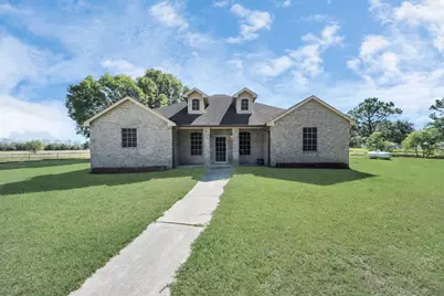 3607 S Main Street, Anahuac, TX 77514 - Photo 6