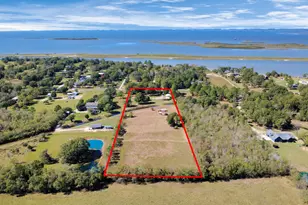 3607 S Main St, Anahuac, TX 77514 - Photo 2