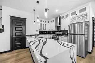 8026 Penrod St, Houston, TX 77028 - Photo 6