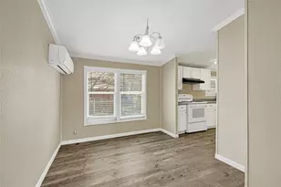 9586 Darkwood St, Willis, TX 77318 - Photo 10