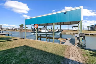 1649 County Road 299, Sargent, TX 77414 - Photo 30