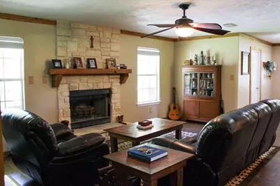 1076 W Branding Iron, Weimar, TX 78962 - Photo 10