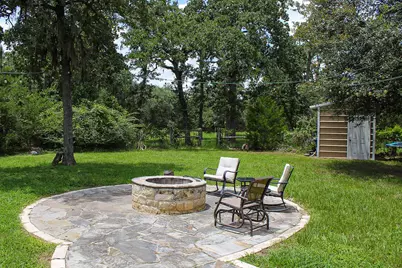 1076 W Branding Iron, Weimar, TX 78962 - Photo 8