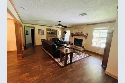 1076 W Branding Iron, Weimar, TX 78962 - Photo 20