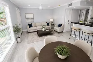 8110 Albacore Dr, Houston, TX 77074 - Photo 2