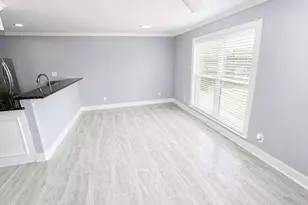 8110 Albacore Dr, Houston, TX 77074 - Photo 4