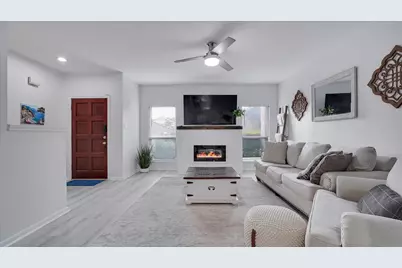 2608 Bering Drive #2608, Houston, TX 77057 - Photo 4
