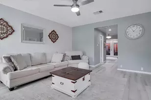 2608 Bering Dr, Houston, TX 77057 - Photo 6