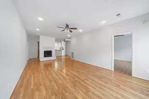 2226 Jamara Ln, Houston, TX 77077 - Photo 4