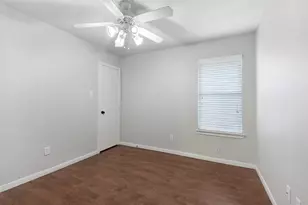 1045 Windmeadows Dr, College Station, TX 77845 - Photo 16