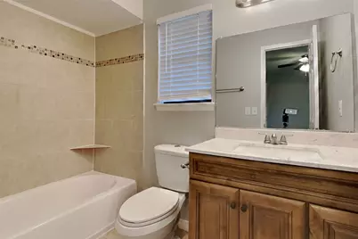 2730 Longleaf Pines Drive, Houston, TX 77339 - Photo 8