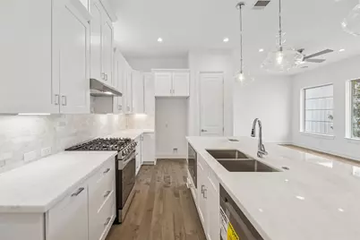 5309 Eigel Street, Houston, TX 77007 - Photo 10