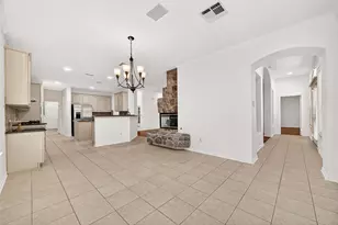 22 Westwinds Circle NE, The Woodlands, TX 77382 - Photo 8